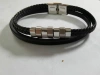 The 316 stainless steel titanium steel bracelet is environmentally friendly, non-allergenic, high-end, elegant and of high grade Specification image